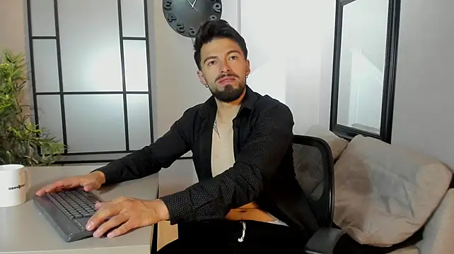 Liam_ashford webkamerás műsora
