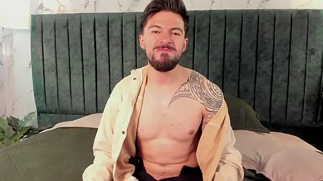 Liam_ashford – webcam-show