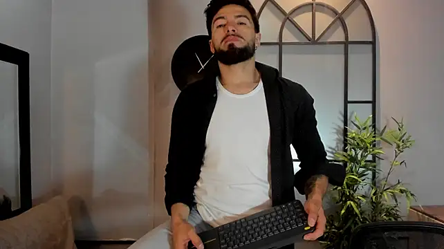 Liam_ashford Pertunjukan Webcam
