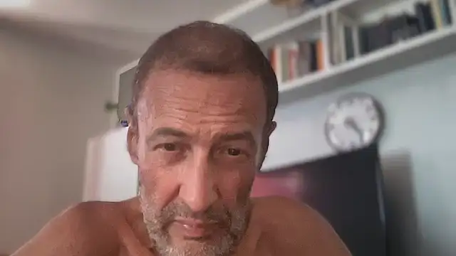 הופעת וובקאם של SiciliMan