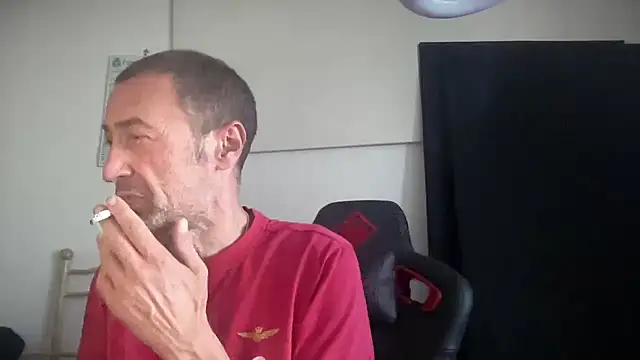 SiciliMan: διαδικτυακό σόου στην κάμερα