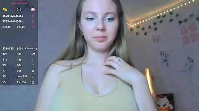 ViviLux Chat XXX in diretta