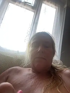 Blondnboujee53 Pertunjukan Webcam