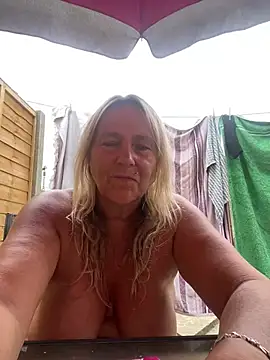 Blondnboujee53n Webbikameraesitys