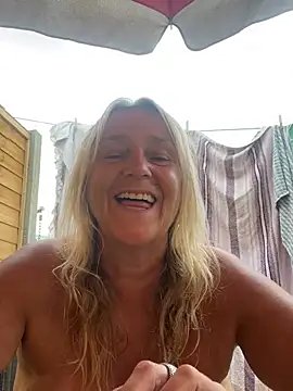 Blondnboujee53n Webbikameraesitys