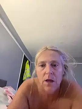 Pertunjukan Kamera Web Blondnboujee53