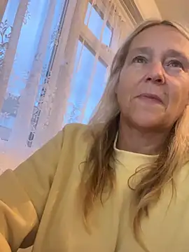Pokazy przed kamerką – Blondnboujee53