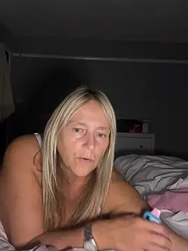 Show webcam de Blondnboujee53