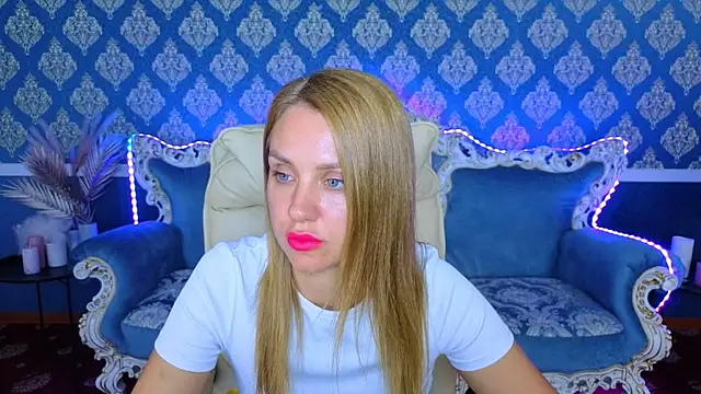 GabriEllla_4U's Webcam Show