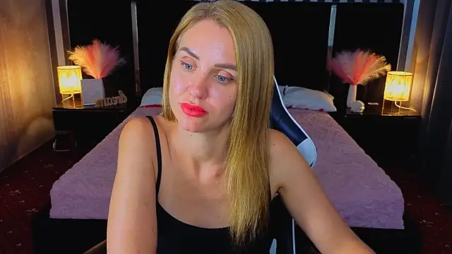GabriEllla_4U's Live XXX Chat