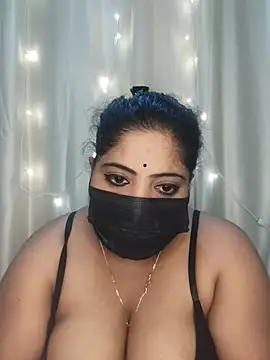 DESI-DOLLLL Chat XXX live