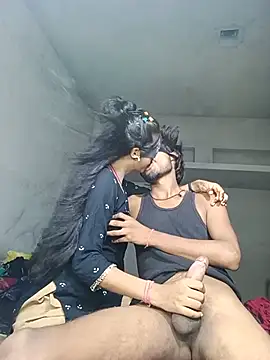 Romantic-couple10 Show Webcam