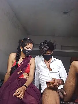 Romantic-couple10 Show Webcam