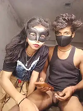 Romantic-couple10 Adlı Modelin Web Kamerası Şovu