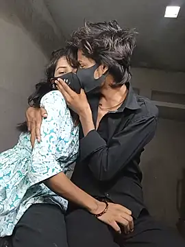 Romantic-couple10 webcam show
