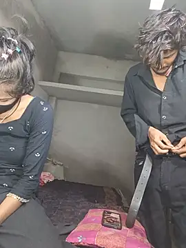Romantic-couple10 Pertunjukan Webcam
