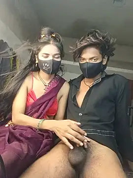 Romantic-couple10 Webcam Show