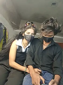 Romantic-couple10 Webcam Show