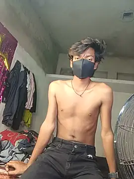 Romantic-couple10's Webcam Show