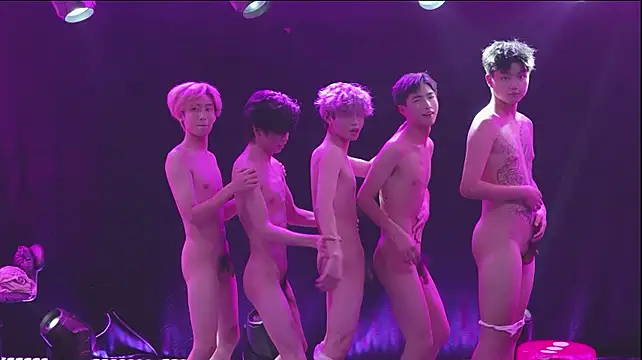 Вебкам-шоу AOA-KOI02