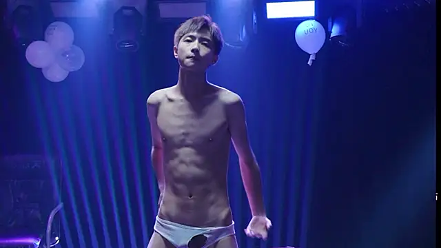 AOA-KOI02 – webcam-show