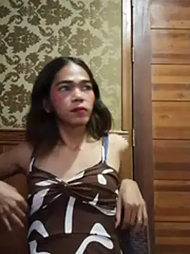 bigcock_kisha 网络视讯表演