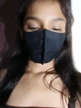 Pokazy przed kamerką – HOTDARLING420