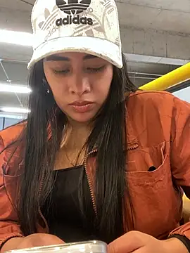 ivy-rios05 Show in webcam