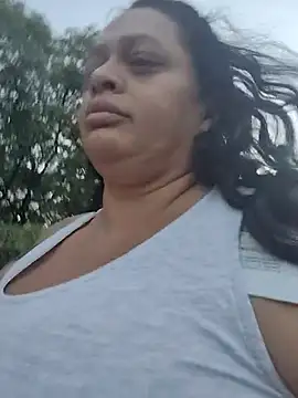 Katycurr Chat XXX live
