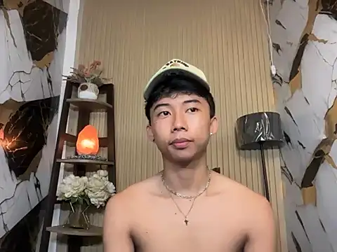 fuckboy_reyx 在線直播表演