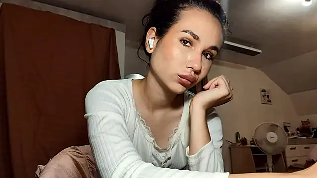 Chatroom XXX en direct de HazyLoom