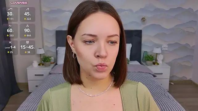 Chloe_Sapphire Pertunjukan Webcam