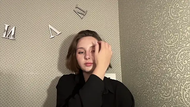 Онлайн чат XXX LovieClausing