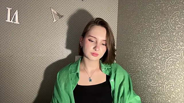 XXX chat uživo modela LovieClausing
