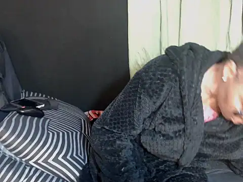 DarkDoll124's Live XXX Chat