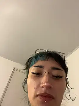 baby_akuma_ Adlı Modelin Canlı XXX Sohbeti