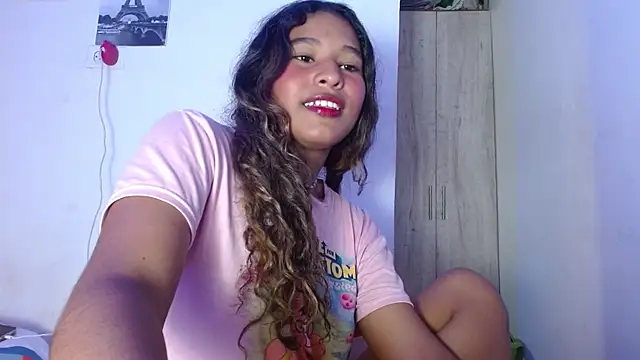 Webkamerová show Lunaa__Velvet