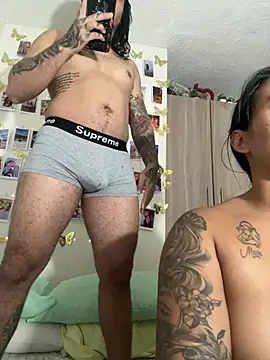 UR_LATIN_BUSHY_GUYS Pertunjukan Webcam