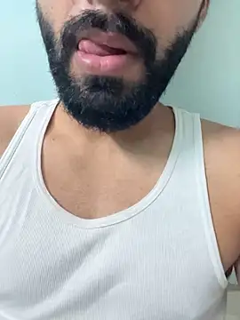 muteboy_ Show in webcam
