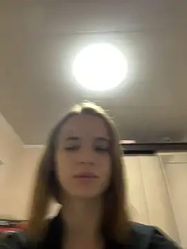 LeinaWoluers' Live XXX Chat