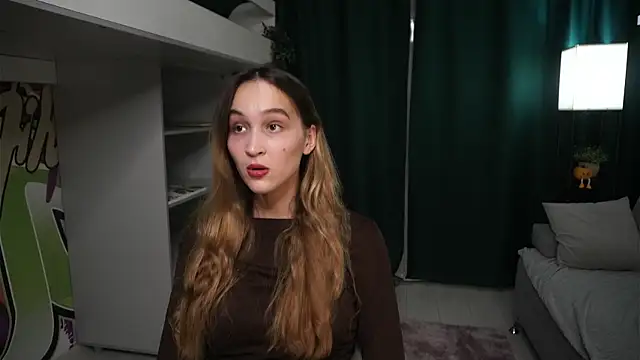 عرض كام EwaSprinzl