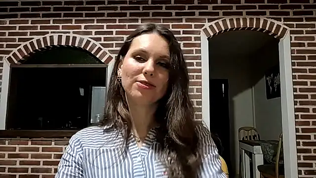 Pertunjukan Kamera Web JacklynSwisshelm