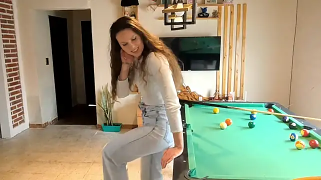 JacklynSwisshelm's Live XXX Chat