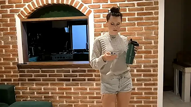 JacklynSwisshelm's Live XXX Chat