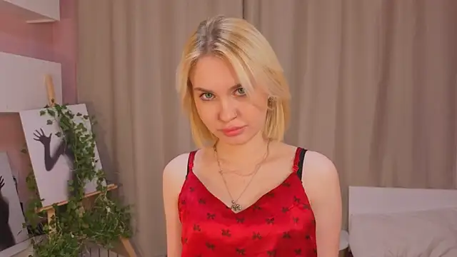 EulaZolla Шоу с уебкамера