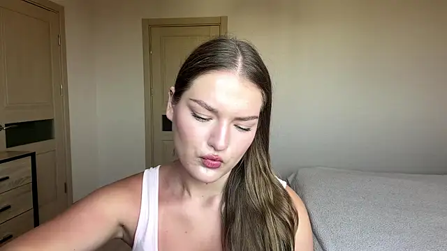 Show modela LizettoFortuna na web-kameri