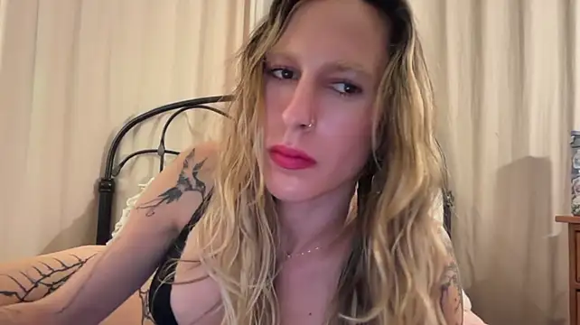 tslurbarbie 在線直播表演