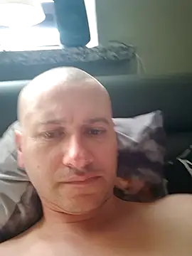 ernilee Show in webcam