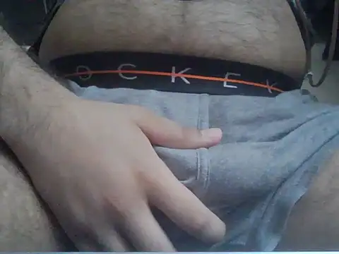Show de OnlyGirlsAllowedd na webcam