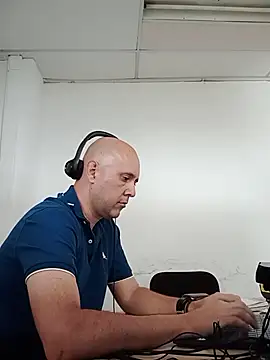 Show de jpcowbow na webcam